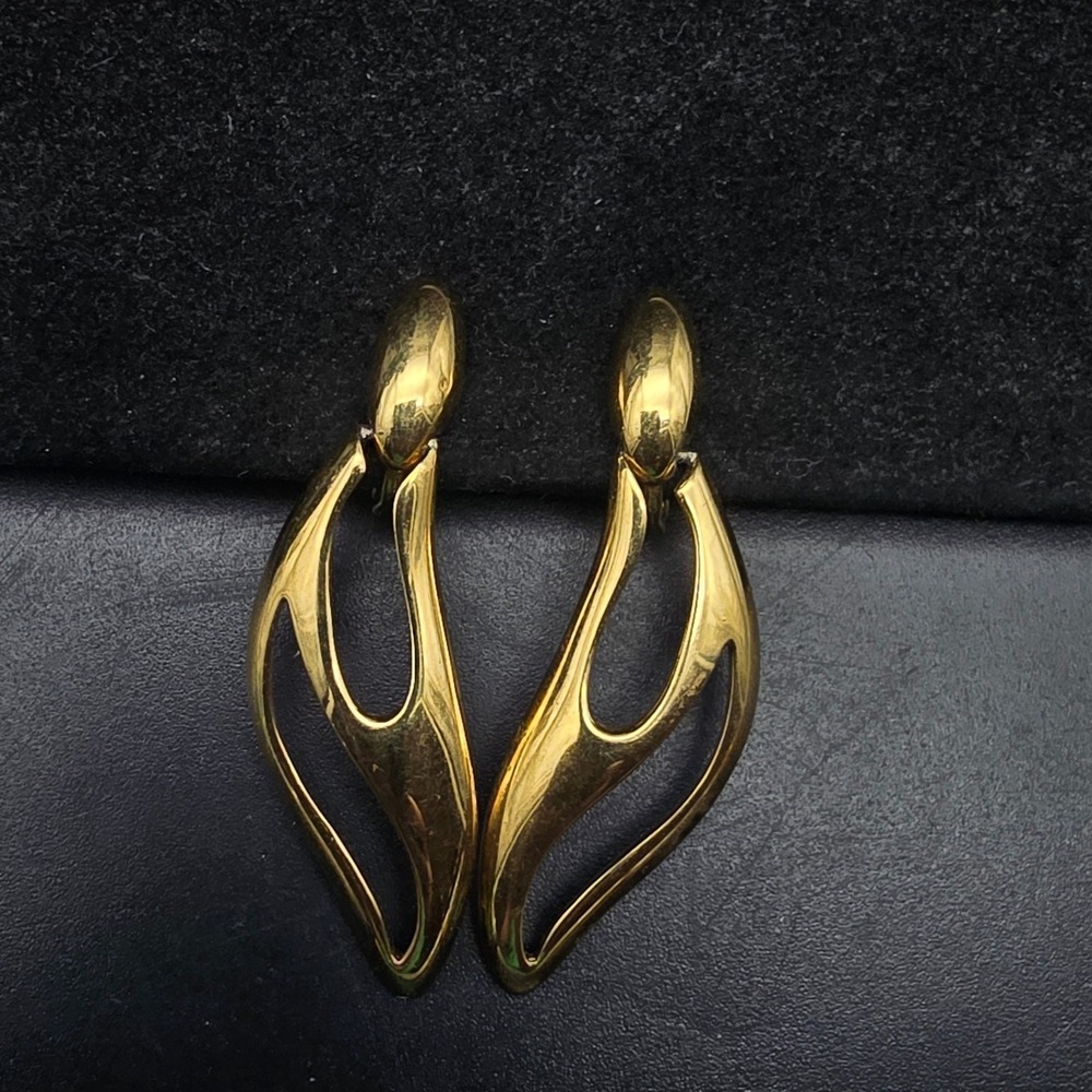 Monet Open Work Gold Tone Clip On Earrings Dangle Drop Vintage Jewelry